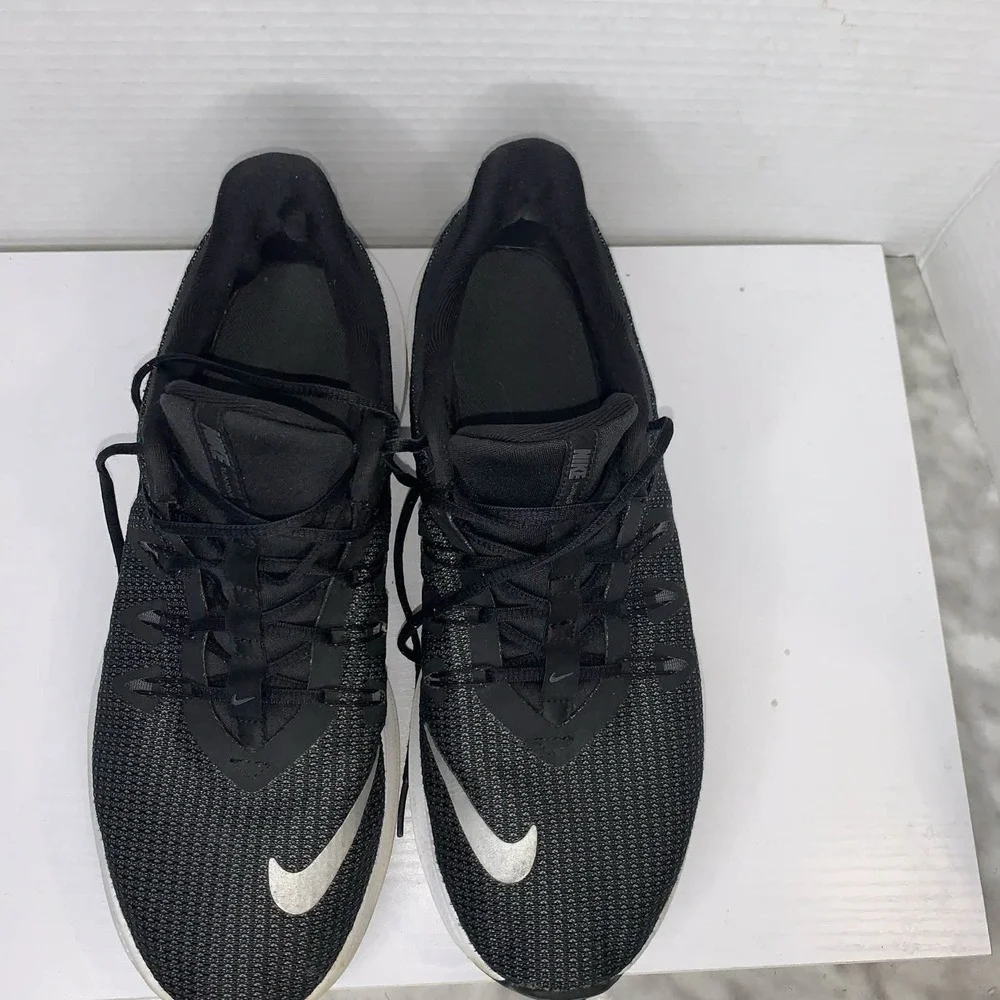 Nike swift running